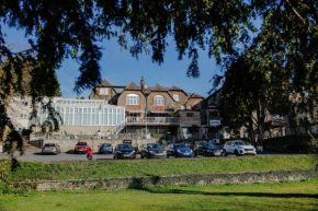 The Diplomat Hotel Restaurant & Spa Llanelli